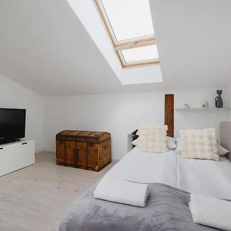 公寓 Klimatyzowane Do Pracy Zdalnej W Centrum Krakowa Z Antresola I Wanna By Renters 克拉科夫